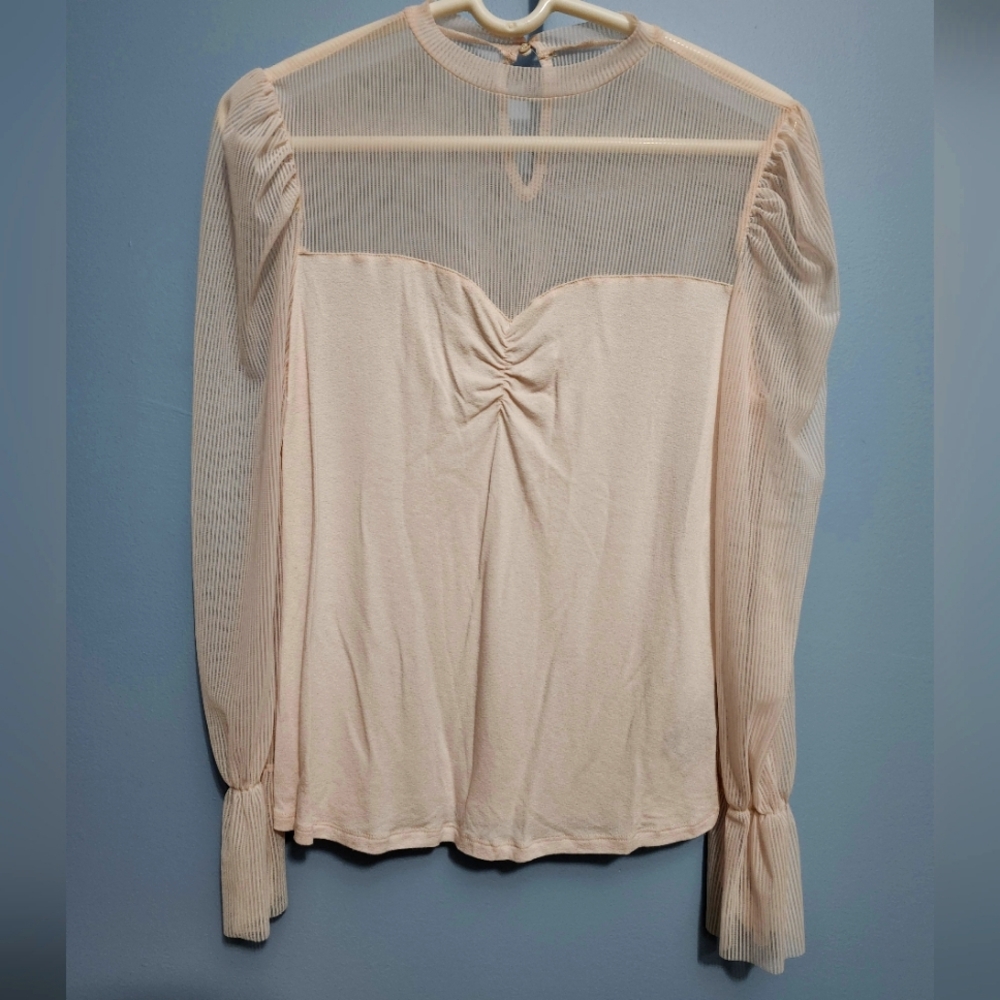 Ladies top